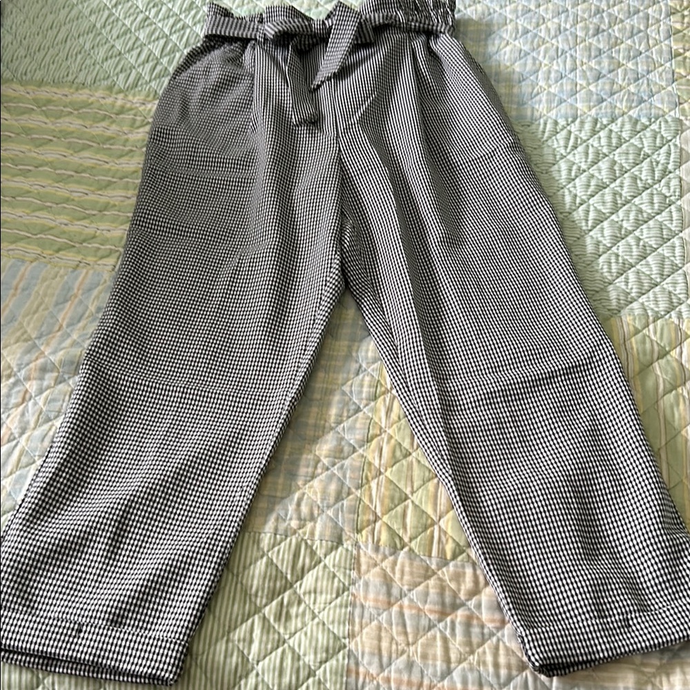 Sienna Sky Black and White checked Pants
Size L